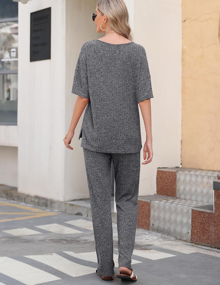 Cozy Ribbed Knit Pajama Set: Short Sleeve Top and Pants with Pockets